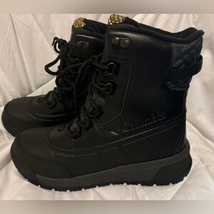 Brand new in box- mens size 10 Columbia Bugaboot Celsius- never worn